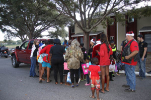 UNCHAINED KINGS TOY RUN  (35)